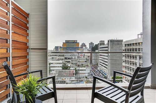 Photo 25 - City View Balcony Apartment 908