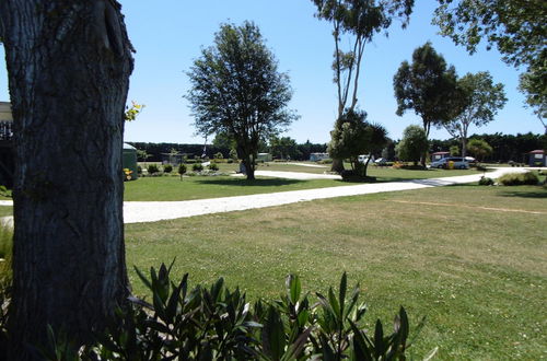 Photo 30 - Glenavys Waitaki River Motor Camp - Caravan Park