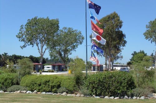 Foto 40 - Glenavys Waitaki River Motor Camp - Caravan Park