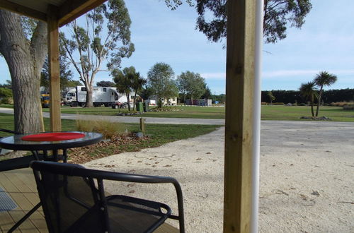 Photo 16 - Glenavys Waitaki River Motor Camp - Caravan Park