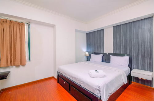 Photo 5 - Comfort 2Br + Extra Room At Sudirman Tower Condominium Apartment