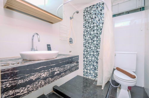 Photo 15 - Comfort 2Br + Extra Room At Sudirman Tower Condominium Apartment