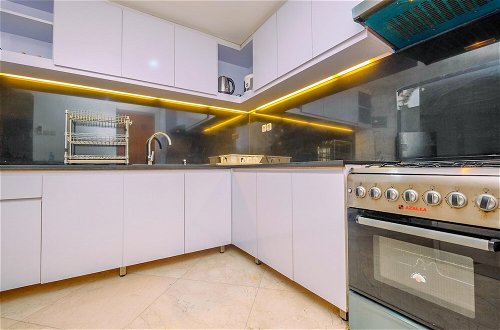 Foto 8 - Comfort 2Br + Extra Room At Sudirman Tower Condominium Apartment