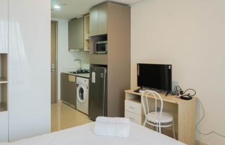 Photo 3 - New Furnished Studio Sea View @ Gold Coast Apartment