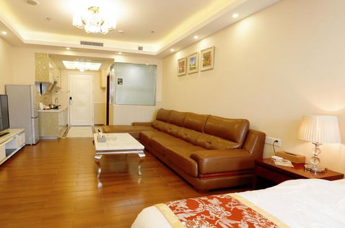 Photo 5 - Guangzhou Pengman Apartment Huanshidong