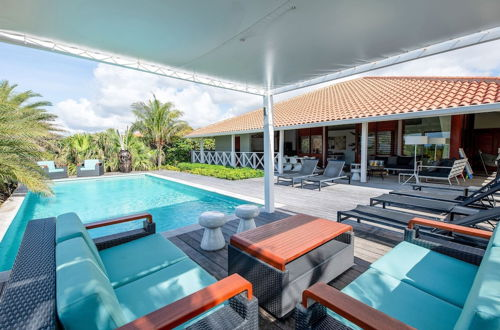 Foto 21 - Luxurious Villa in Jan Thiel With Pool