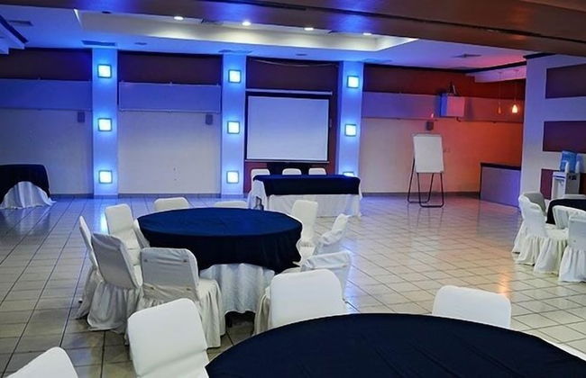 Aparthotel Villa Nuria - Photo 30