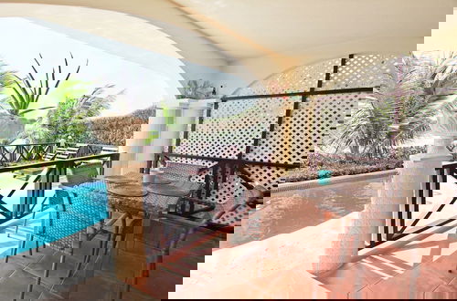 Foto 24 - Oceanfront 2-bed Apt With Pool Near Surfing - Rosalie #2 2 Bedroom Apts by Bluescape