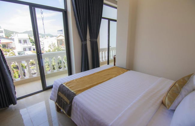 Prague Hotel Vung Tau - Photo 30