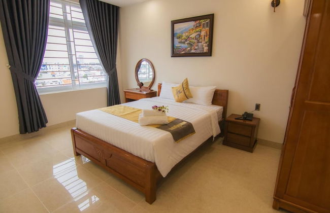 Prague Hotel Vung Tau - Photo 16
