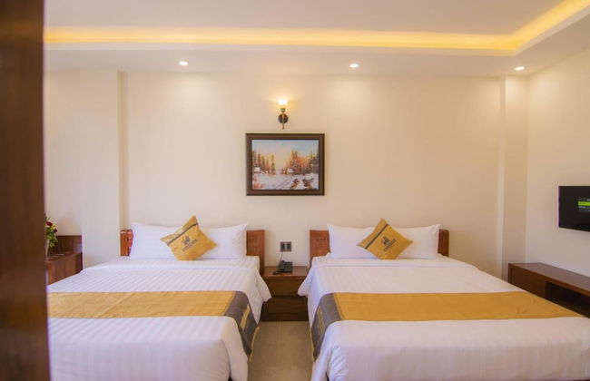 Prague Hotel Vung Tau - Photo 25
