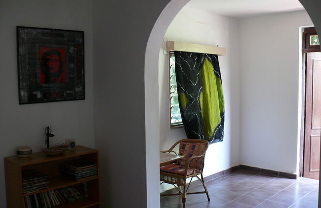 Picturesque Studio Apartment - Foto 15