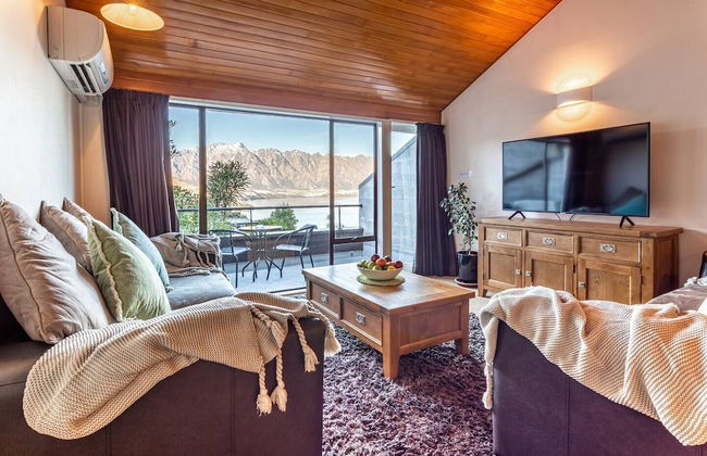 Spacious Townhouse Incredible Alpine Lake Views - Foto 1