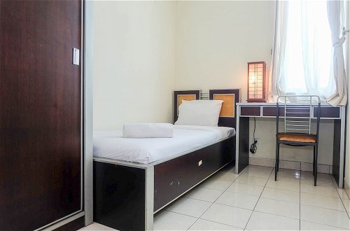 Photo 4 - Fully Furnished and Comfortable 2BR Ambassador 2 Apartment