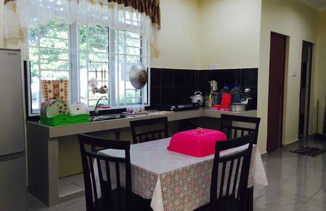 D'Pantai Homestay Kuala Sg. Baru - Foto 8