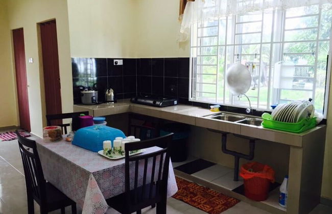 D'Pantai Homestay Kuala Sg. Baru - Foto 7