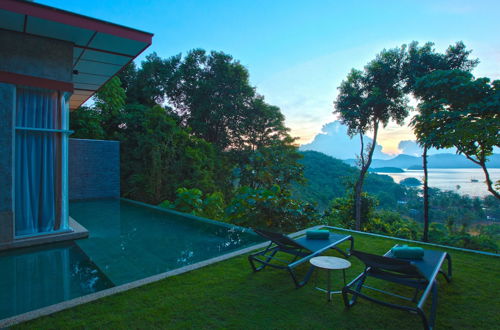 Photo 28 - Ambong Pool Villas