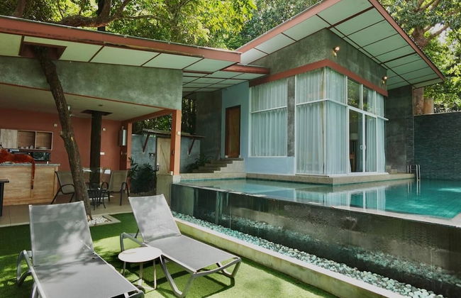Ambong Pool Villas - Foto 23