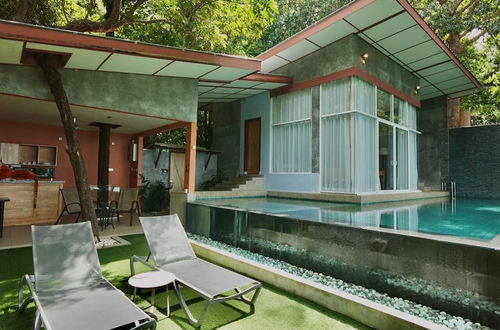 Photo 23 - Ambong Pool Villas