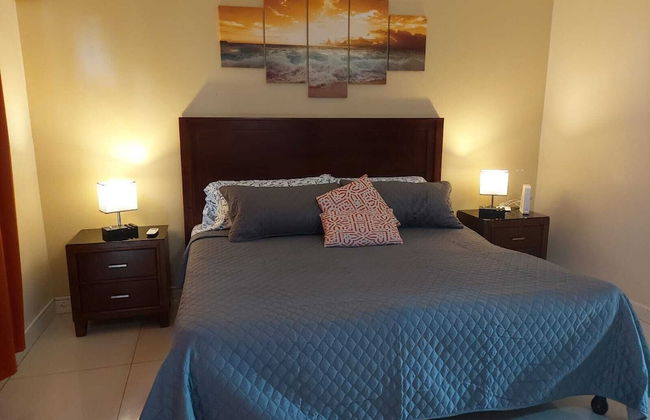 SandCastles Deluxe Beach Resort - Photo 19