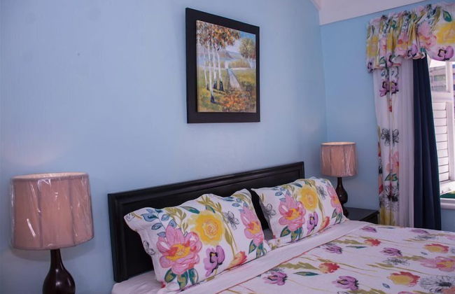 SandCastles Deluxe Beach Resort - Photo 25