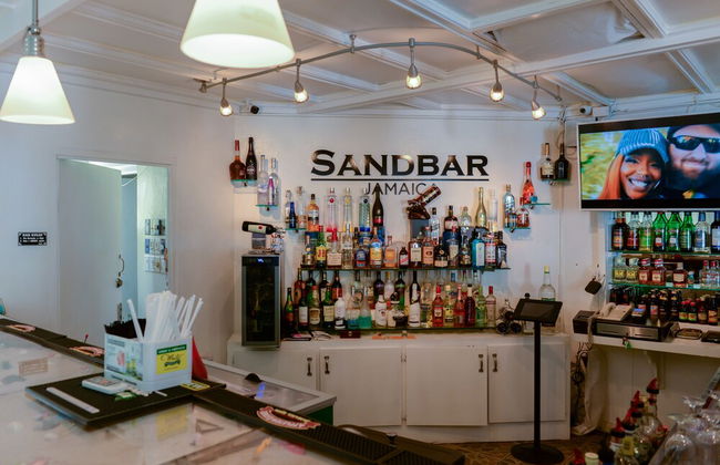 SandCastles Deluxe Beach Resort - Photo 76