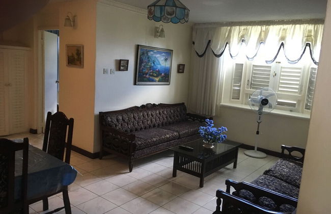 SandCastles Deluxe Beach Resort - Photo 48