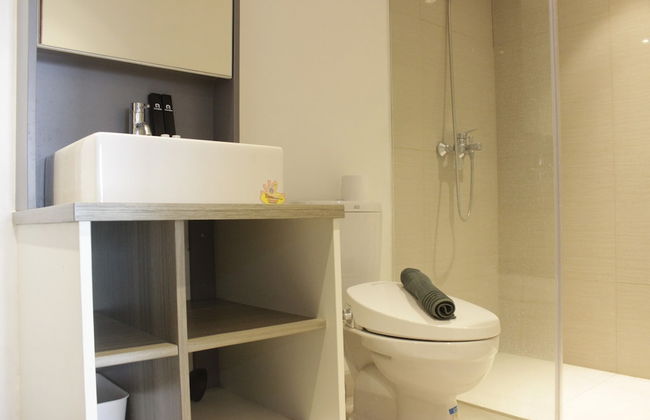 Modern & Cozy 2Br Apartment At Tamansari Tera Residence - Foto 15