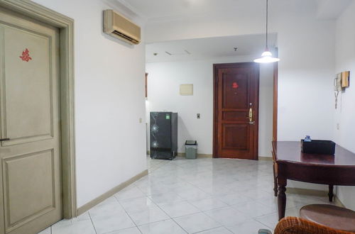 Foto 3 - Spacious Classic 1BR Apartment at Taman Beverly