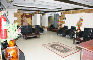 Photo 2 - Al Eairy Furnished Apt Al Qunfudhah 2