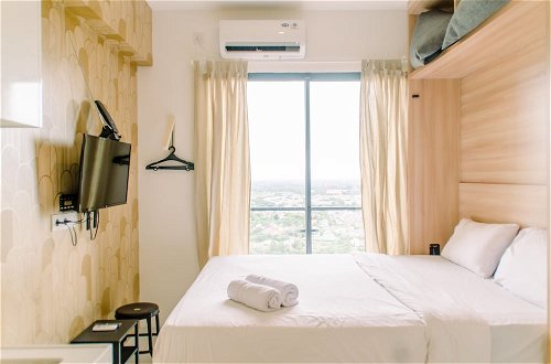Foto 1 - Cozy and Minimalist Studio at Sky House BSD Apartment