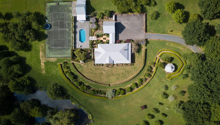 Photo 1 - Magnificent Karaka Estate with Swimming Pool