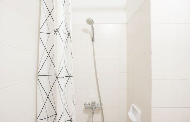 Comfortable and Minimalist Studio Apartment at Woodland Park Residence - Foto 6