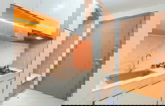 Foto 3 - Comfortable and Minimalist Studio Apartment at Woodland Park Residence