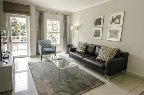 Photo 13 - Sandton Executive Suites Villa Via