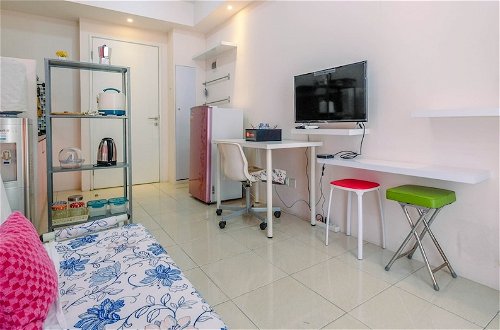 Photo 10 - Modern and Comfort Stay @ Studio Pakubuwono Terrace Apartment