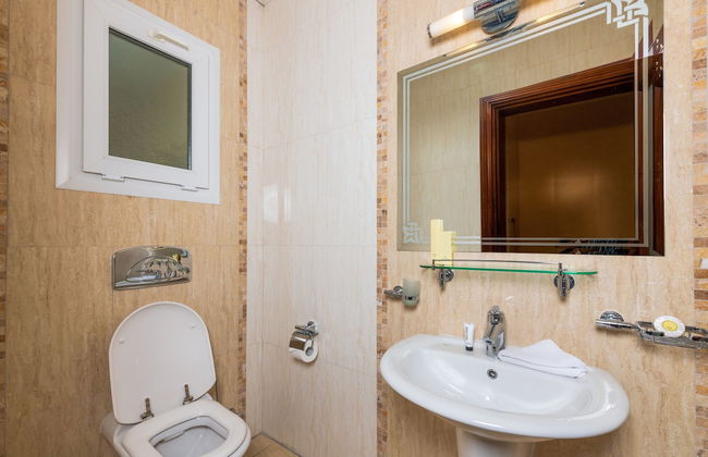 Al Diyafa Furnished Suites - Photo 26