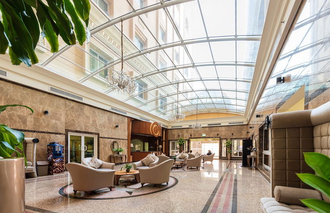 Al Diyafa Furnished Suites - Photo 4