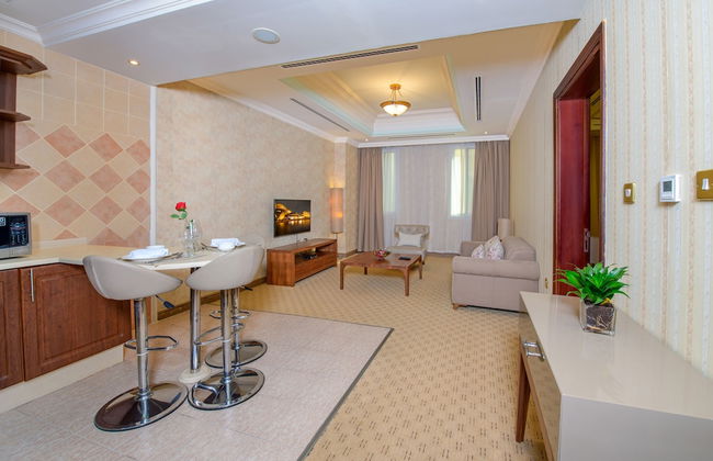 Al Diyafa Furnished Suites - Photo 20