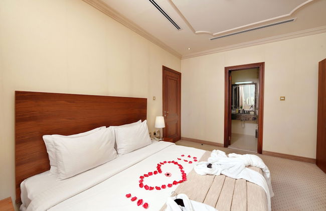 Al Diyafa Furnished Suites - Photo 14