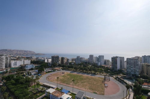 Photo 7 - Stylish apt Amazing Ocean View - Gym Karaoke Pool