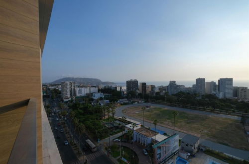 Photo 54 - Stylish apt Amazing Ocean View - Gym Karaoke Pool