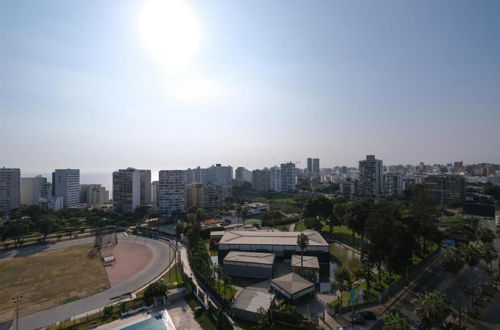 Photo 8 - Stylish apt Amazing Ocean View - Gym Karaoke Pool