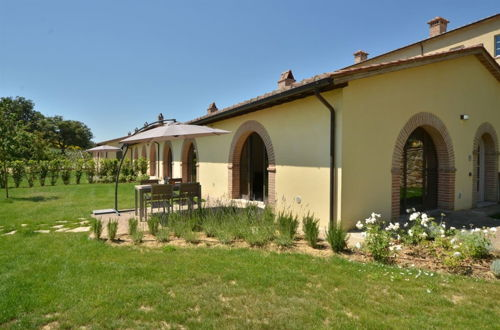 Photo 57 - Villa Falco With Terrace and Garden - Cignella Resort Tuscany