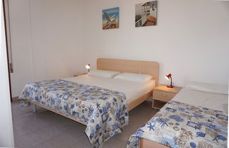 Photo 2 - Three-room Apartment a Stone's Throw From the sea