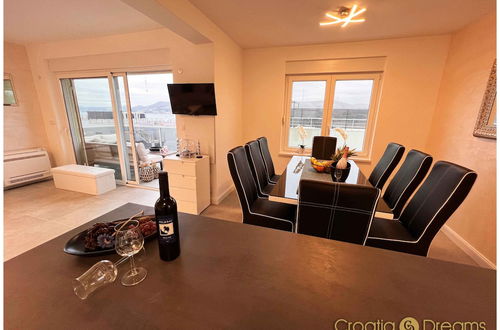 Photo 11 - Oceanview Deluxe Penthouse Apartment With 89m2 Living Space & 90m2 Roof Terrace