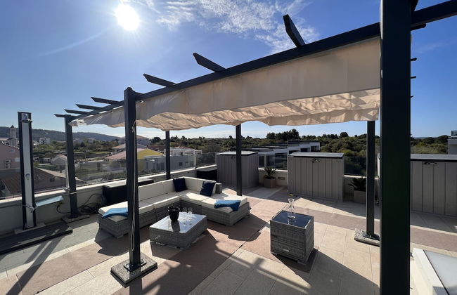 Oceanview Deluxe Penthouse Apartment With 89m2 Living Space & 90m2 Roof Terrace - Foto 26