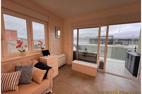 Foto 14 - Oceanview Deluxe Penthouse Apartment With 89m2 Living Space & 90m2 Roof Terrace