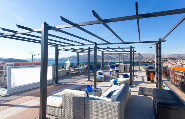 Oceanview Deluxe Penthouse Apartment With 89m2 Living Space & 90m2 Roof Terrace - Foto 44
