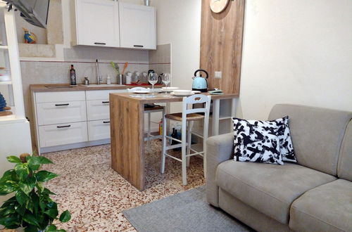 Photo 10 - Inviting 1-bed Apartment in Ragusa